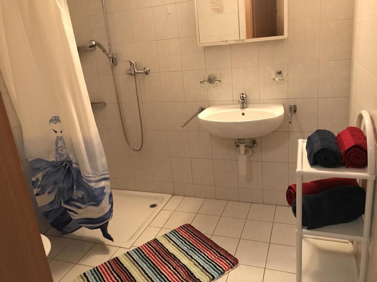 Studio Noyer C Leukerbad Luaran gambar